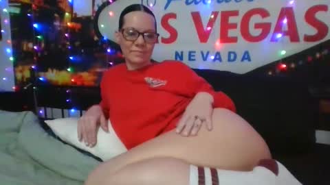 Mrs. St. Patrickk online show from January 17, 5:51 pm