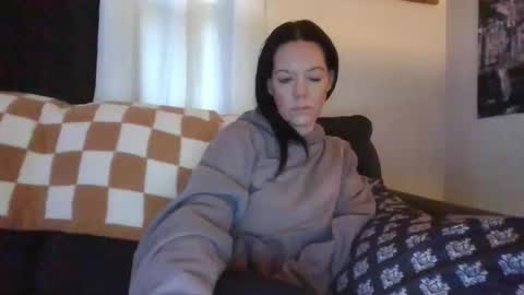 Mrs. St. Patrickk online show from November 9, 4:38 pm