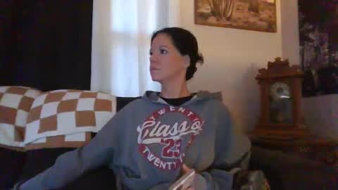 Mrs. St. Patrickk online show from January 11, 5:40 pm