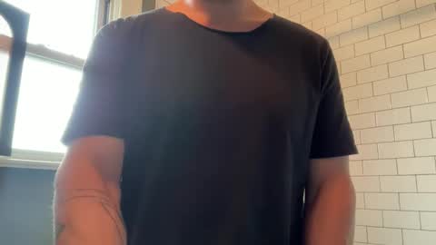 Snapshot of sie273 chatting on March 24, 5:07 pm sie273 online show from March 24, 5:07 pm