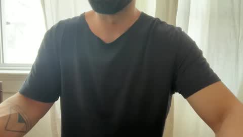 sie273 online show from June 1, 8:32 pm