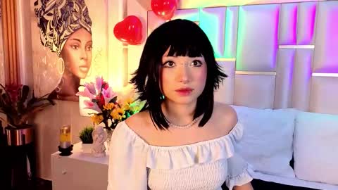 Sienna Desieree online show from February 18, 1:29 pm