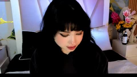Snapshot of sienna_desiree chatting on April 23, 12:51 pm Sienna Desieree online show from April 23, 12:51 pm