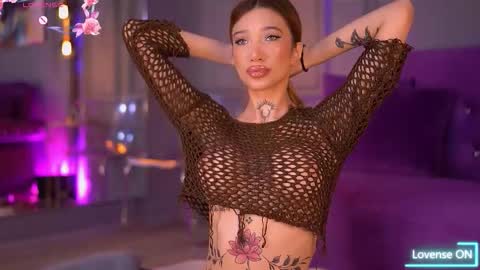 Sienna online show from October 25, 5:51 pm