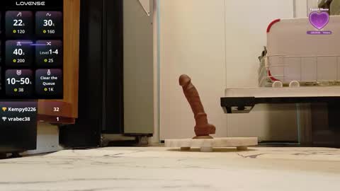 Sienna Luxx online show from November 10, 7:13 pm