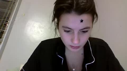 Snapshot of sierranovaa chatting on February 25, 3:05 am sierranovaa online show from February 25, 3:05 am