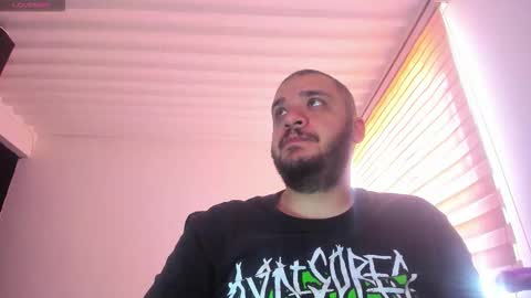 Snapshot of sigfridd_ chatting on October 22, 1:55 pm Sigfridd online show from October 22, 1:55 pm