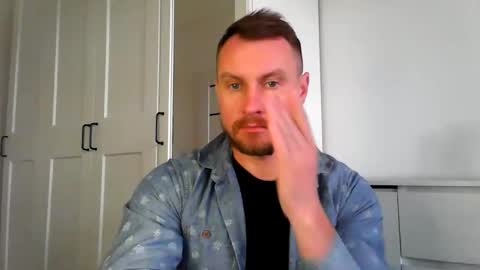 Snapshot of siggurd7one chatting on October 11, 8:02 am Orlando online show from October 11, 8:02 am