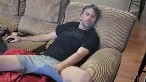 Snapshot of sigmaslayer chatting on March 19, 8:51 am sigmaslayer online show from March 19, 8:51 am