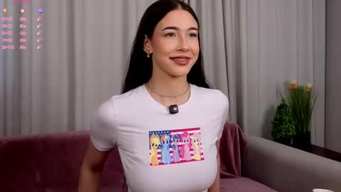 Snapshot of signehinz chatting on February 23, 10:45 am Eva online show from February 23, 10:45 am