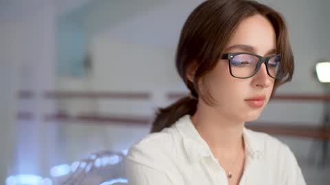 Snapshot of silent_chill chatting on December 29, 10:34 am Chilli online show from December 29, 10:34 am