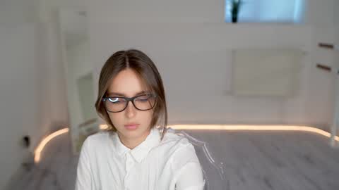 Snapshot of silent_chill chatting on January 17, 10:22 am Chilli online show from January 17, 10:22 am