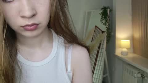 Lily online show from November 28, 8:55 pm