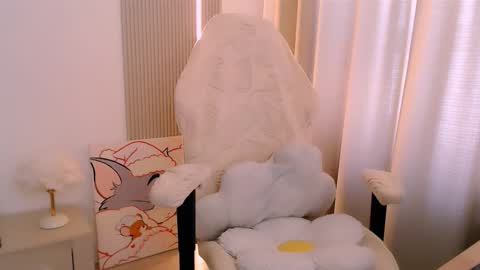 silk_ann online show from March 21, 4:06 am