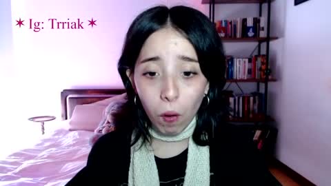 silkbite online show from April 8, 10:10 pm