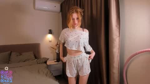 Call me Mia online show from February 13, 9:27 am