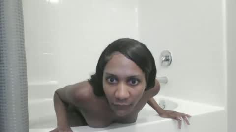 Onyx online show from April 23, 10:23 pm