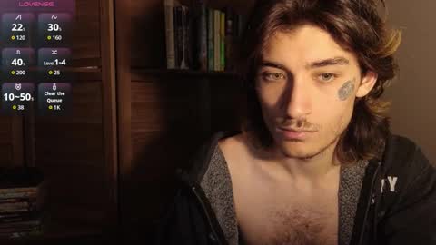 Snapshot of silly_cybin chatting on February 16, 1:46 am cybin online show from February 16, 1:46 am