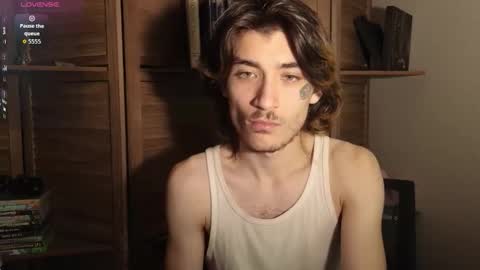 Snapshot of silly_cybin chatting on February 21, 4:35 am cybin online show from February 21, 4:35 am