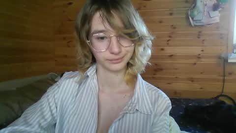Snapshot of silva_tailll chatting on June 2, 4:42 pm silva online show from June 2, 4:42 pm