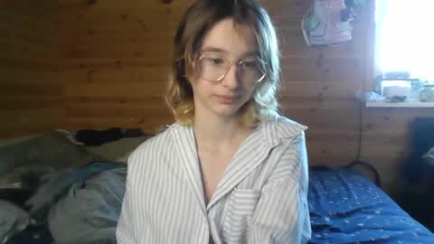 Snapshot of silva_tailll chatting on June 3, 3:28 pm silva online show from June 3, 3:28 pm