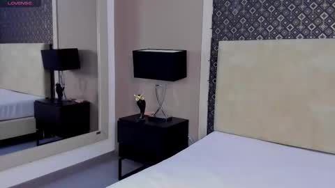 Silvana  online show from January 15, 8:45 pm