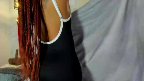 Snapshot of silvannafit chatting on November 24, 12:05 pm Silvana Fit online show from November 24, 12:05 pm