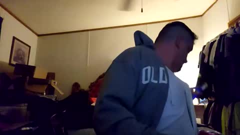 Snapshot of silverfox706 chatting on December 5, 7:50 am Jay Silverfox706 online show from December 5, 7:50 am