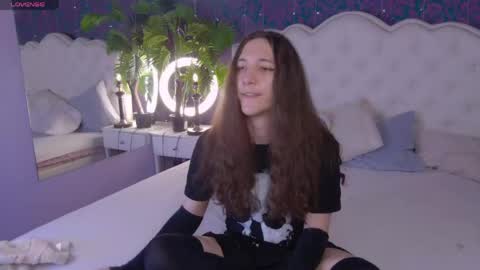 silvermuse online show from June 7, 8:56 pm