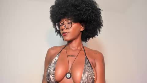 silverosequeen online show from March 14, 7:36 am