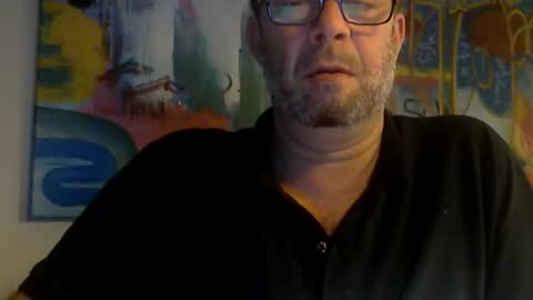 Snapshot of silversurfer1010 chatting on December 23, 1:40 am Silver online show from December 23, 1:40 am