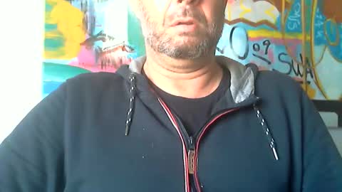 Snapshot of silversurfer1010 chatting on December 29, 7:50 am Silver online show from December 29, 7:50 am