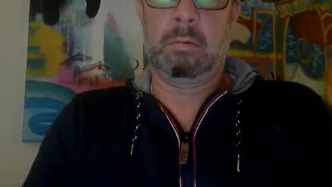 Snapshot of silversurfer1010 chatting on March 4, 7:01 pm Silver online show from March 4, 7:01 pm