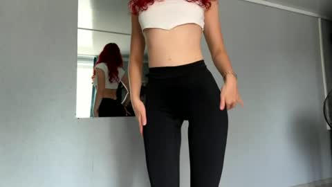 silvia998 online show from July 3, 7:37 am