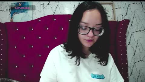 silvia_ls online show from December 9, 12:45 am