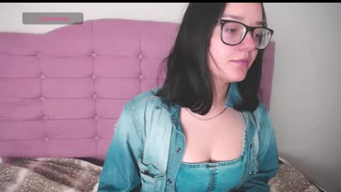 silvia_ls online show from December 10, 1:32 am