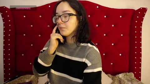 silvia_ls online show from December 19, 1:18 am