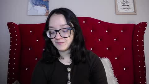 silvia_ls online show from February 5, 9:29 pm