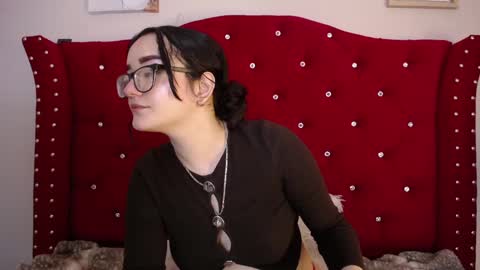silvia_ls online show from February 6, 9:49 pm