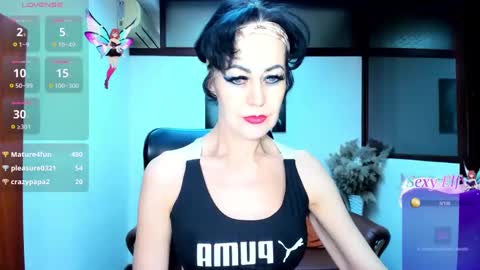 Silvia Wallec online show from February 2, 4:43 pm