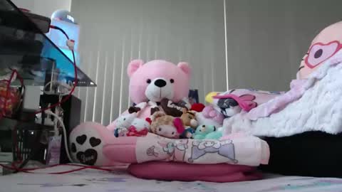 silviajpn online show from March 22, 1:53 am