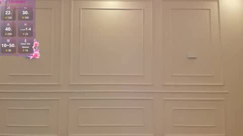 Silvia  online show from February 13, 7:10 pm