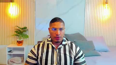 simeone_panda online show from February 18, 1:11 pm