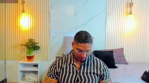 simeone_panda online show from February 24, 5:42 pm