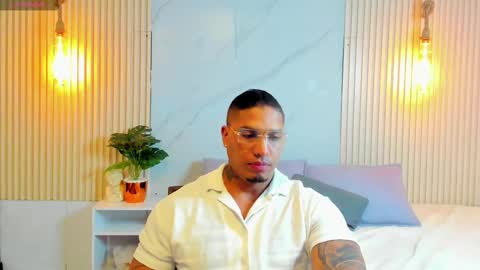 simeone_panda online show from March 11, 11:55 am