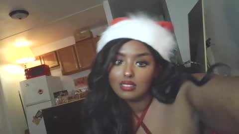 Simin Fox online show from December 3, 3:03 am