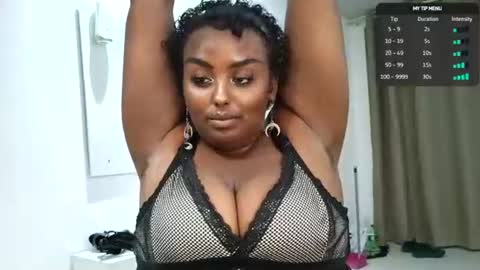 Simin Fox online show from June 17, 1:52 am