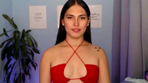 Snapshot of simisonova69 chatting on February 14, 12:57 pm Simi online show from February 14, 12:57 pm