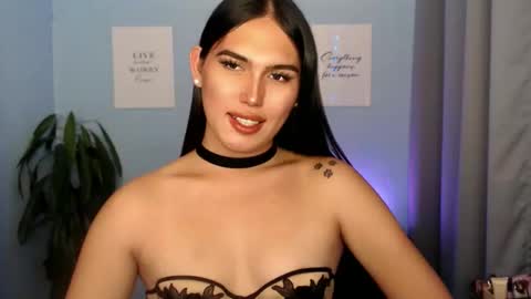 Snapshot of simisonova69 chatting on February 17, 2:46 pm Simi online show from February 17, 2:46 pm