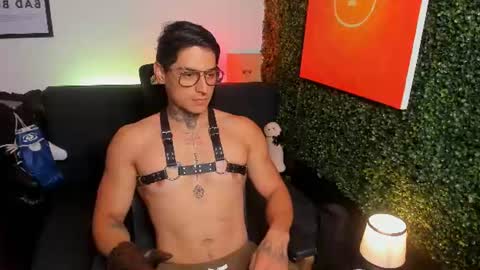 Simon Cortes online show from July 24, 11:30 am